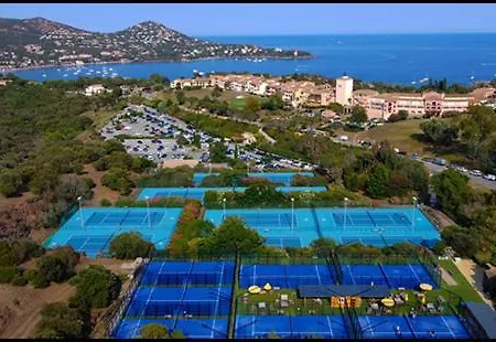 Cap Esterel T3 Jardin Cloture Grande Terrasse Couverte Vue 2 Village Pierre Et 公寓