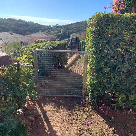 Cap Esterel T3 Jardin Cloture Grande Terrasse Couverte Vue 2 Village Pierre Et Saint-Raphael (Var)